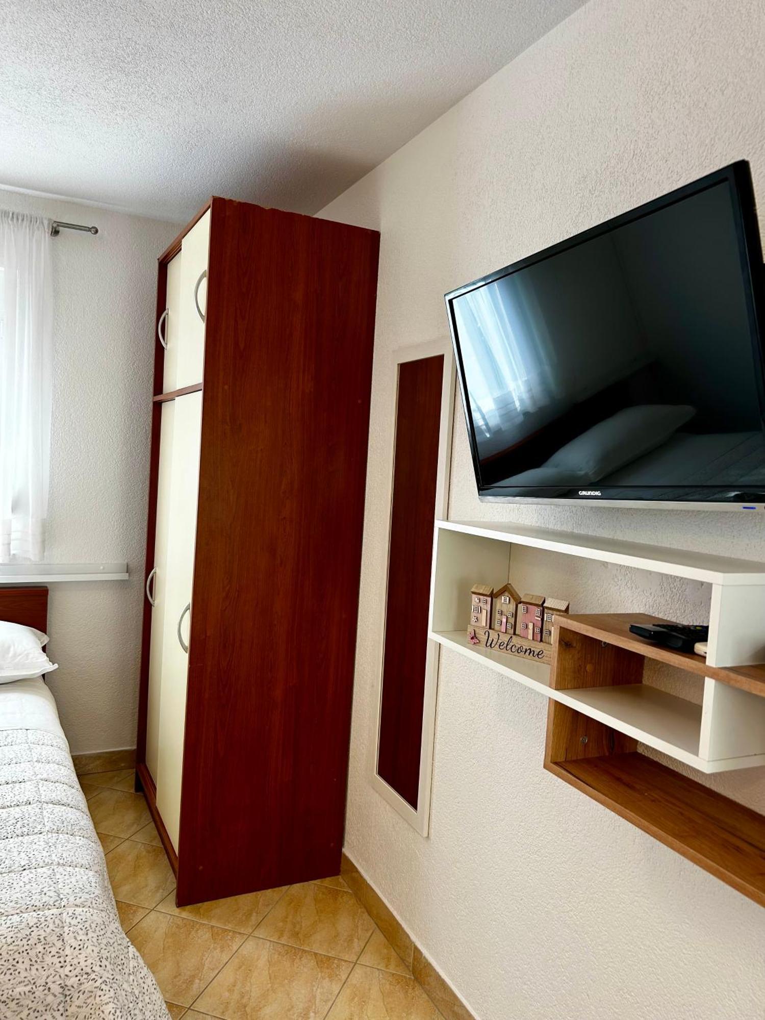 Dinka Apartment Trogir Buitenkant foto