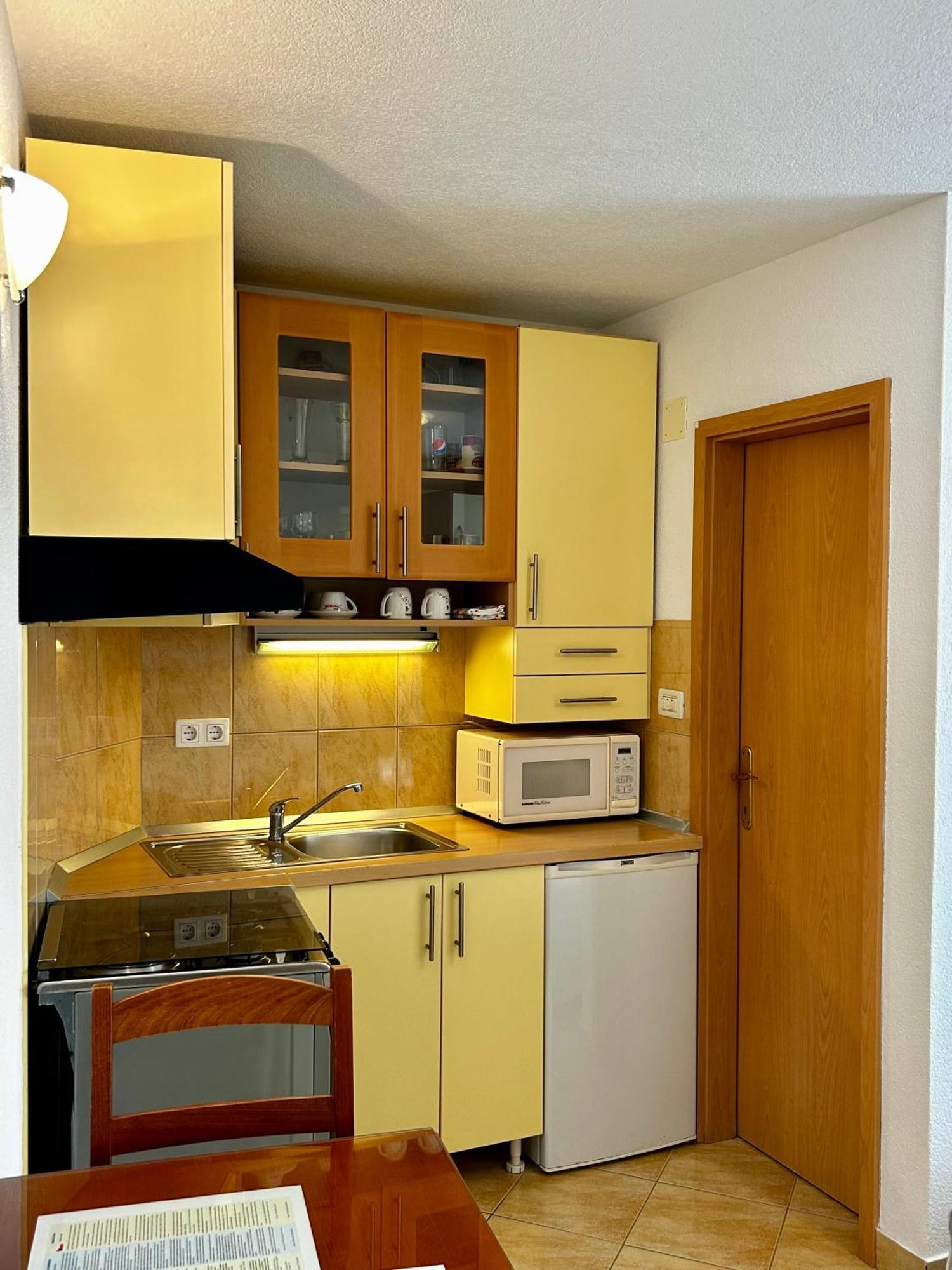 Dinka Apartment Trogir Buitenkant foto